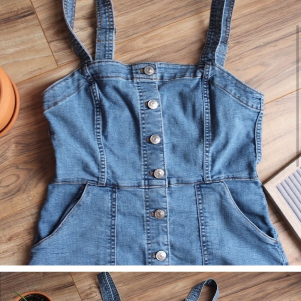 🌟 H&M DIVIDED Denim Button Front Dress - Size SMALL 🌟